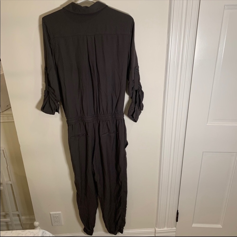 EUC Aritzia Talula Ephron Charcoal Tencel Jumpsuit Size Small - Picture 10 of 13